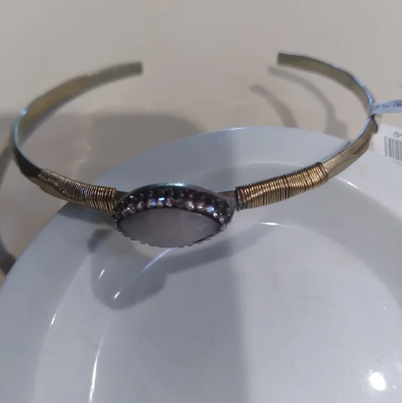 💎🎁 Boho Brass Thin Cuff Bracelet Casual & Easy! - Picture 2 of 12